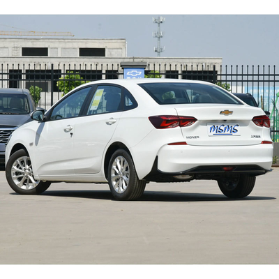 Elektro-Vorfenster Chevrolet Cruze 2024 Yue Xiang 1,5 L-Doppelkupplung Benzinlimousine