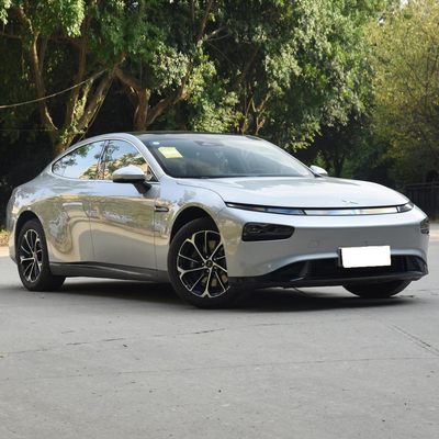 Hochgeschwindigkeits-Xpeng P7 586G 4-Rad-Autos Elektrofahrzeug für Erwachsene 4880x1896x1450mm