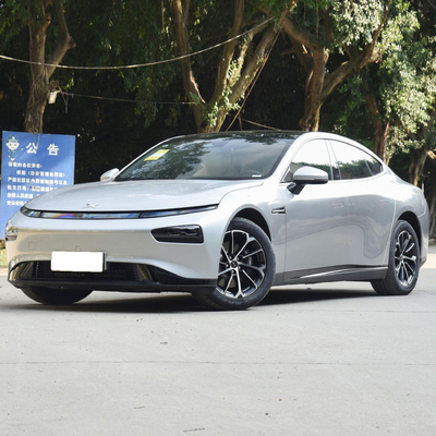 Xpeng P7 Elektroauto Energiefahrzeug mit 5 Sitzen und 4880x1896x1450mm Abmessungen