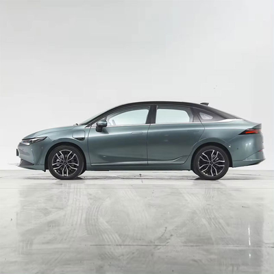 2024 Xpeng P5 pro 500km Elektrische Limousine 4-Tür 5-Sitzer xpeng Elektrofahrzeug Auto