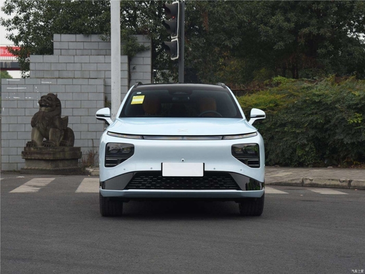 Hochgeschwindigkeits-Elektroauto Xpeng G9 5 Türen 5 Sitzplätze Linkslenken Großer Raum SUV 650Km
