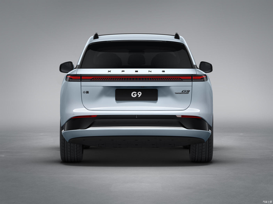 Hochgeschwindigkeits-Elektroauto Xpeng G9 5 Türen 5 Sitzplätze Linkslenken Großer Raum SUV 650Km