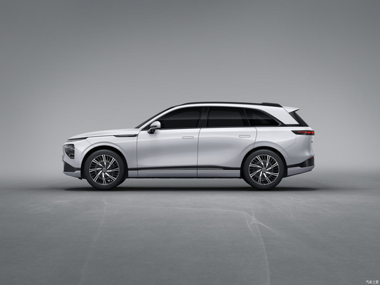 Hochgeschwindigkeits-Elektroauto Xpeng G9 5 Türen 5 Sitzplätze Linkslenken Großer Raum SUV 650Km