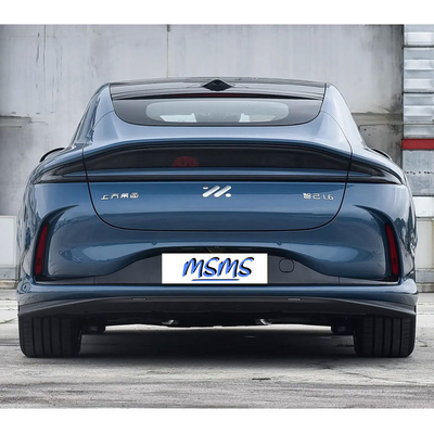 High Power 4WD Sportwagen 618km Max Zhiji L6 rein elektrisch 2160kg/2610kg Gewicht